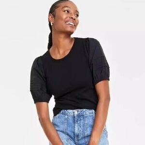 On 34th by Macy’s Black Rib Knit Women's Top with Puff Sleeves Size S